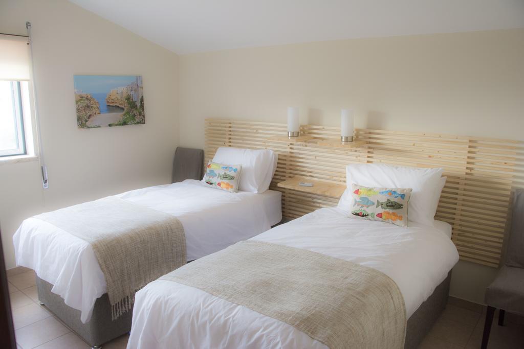 The Fig Boutique Suites Salir de Porto Eksteriør bilde